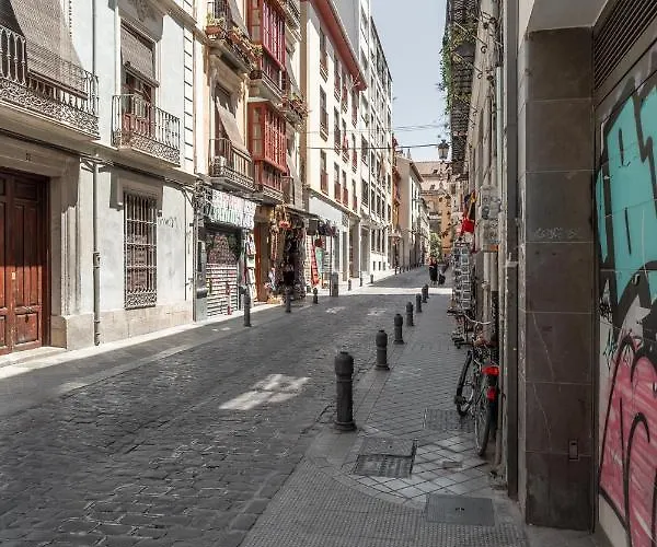 Tuguest Postigo Ii Catedral - Free Parking *