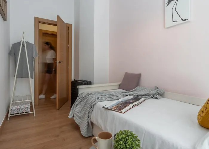 Tuguest Postigo Ii Catedral - Free Parking *