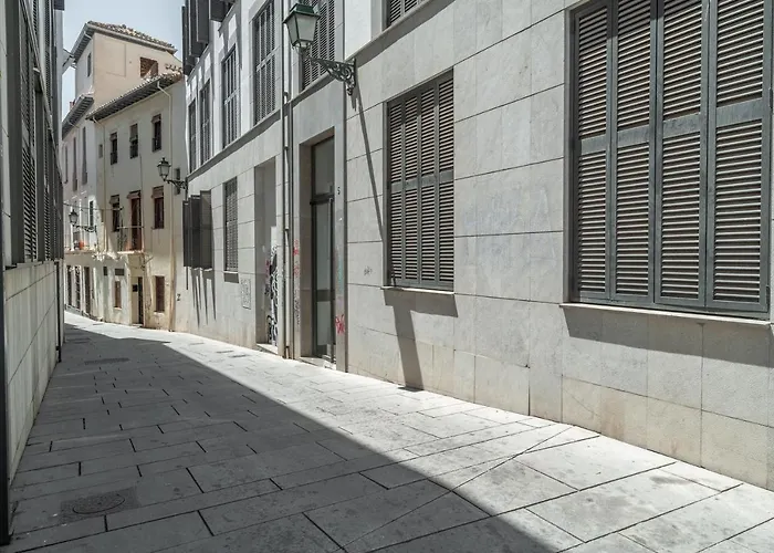 Tuguest Postigo Ii Catedral - Free Parking *