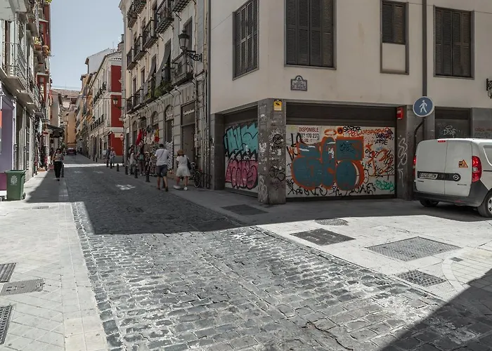 Tuguest Postigo Ii Catedral - Free Parking